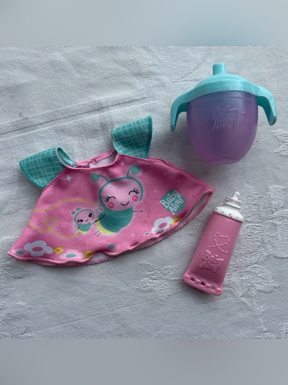 Baby Alive Twinkles ‘n Tinkles Doll Shirt Sippy Cup cream Tube Lot Replacement
